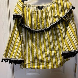 Love The Queen LTQ chartreuse and black top size medium